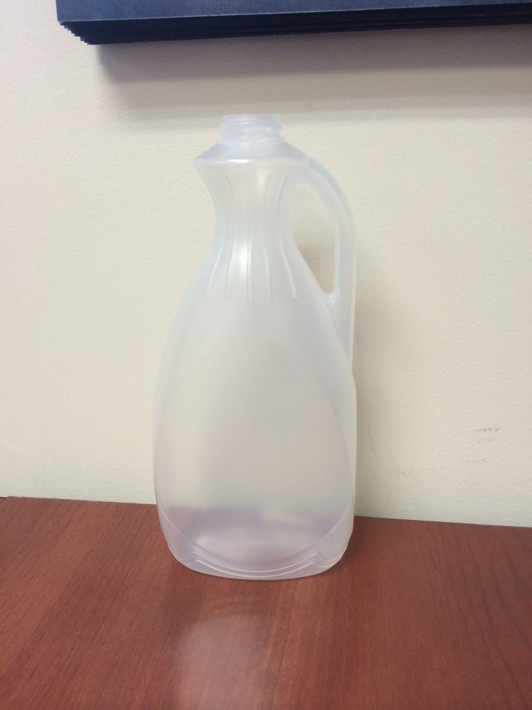 food and beverage plastic syrup container with handle no label food safe